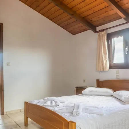 Lazaros Hotel Resort شقة فندقية